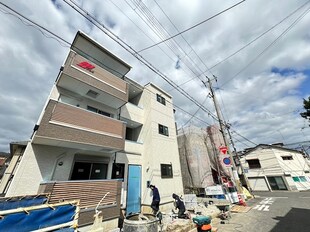 アークコート大倉山の物件外観写真